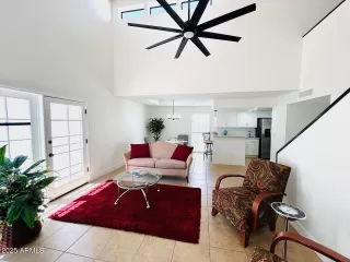 Photo #1: 6889833 Listing