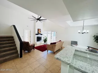 Photo #2: 6889833 Listing