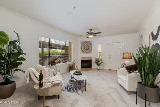 Photo #4: 6889881 Listing 