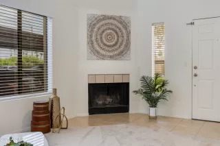 Photo #5: 6889881 Listing 