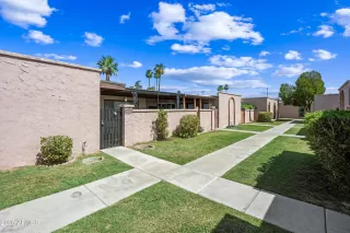 Photo #1: 6890049 Listing