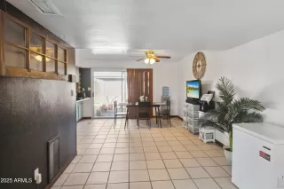 Photo #4: 6890072 Listing 