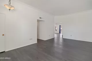 Photo #2: 6890095 Listing