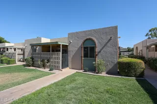 Photo #1: 6890119 Listing