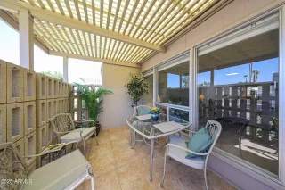 Photo #3: 6890119 Listing