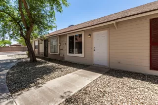 Photo #2: 6890181 Listing