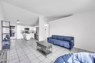 Photo #3: 6890360 Listing 