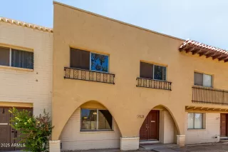 Photo #1: 6890409 Listing