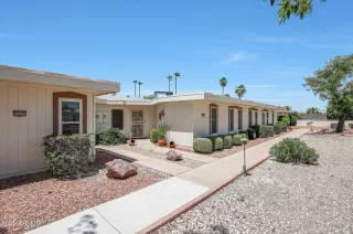 Photo #5: 6890521 Listing