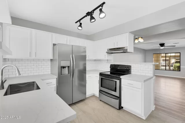 MLS: 6890636 Condo For Sale