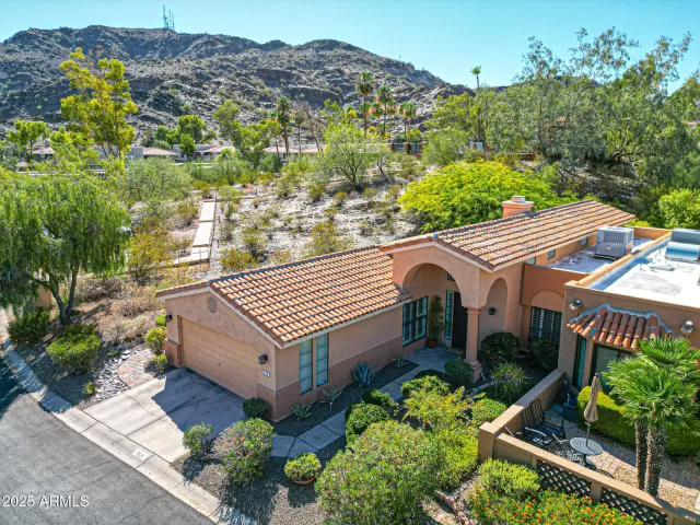 MLS: 6890709 Condo For Sale