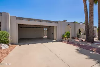 Photo #6: 6890753 Listing