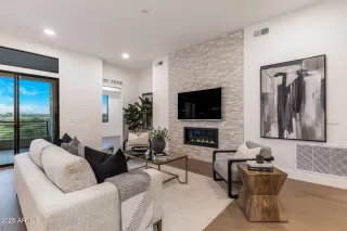 Photo #3: 6890784 Listing 