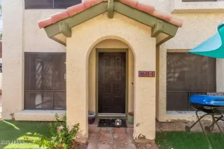 Photo #5: 6891016 Listing 