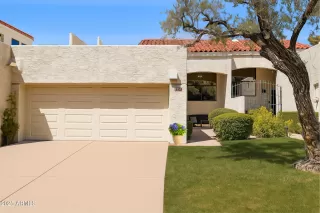 Photo #1: 6891174 Listing 