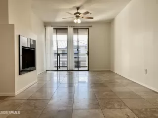 Photo #2: 6891273 Listing 