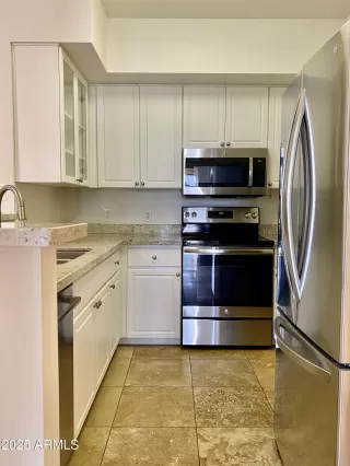 Photo #5: 6891273 Listing 