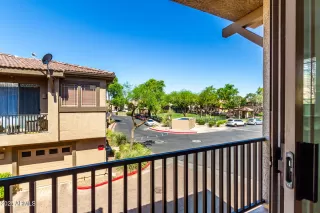 Photo #3: 6891286 Listing