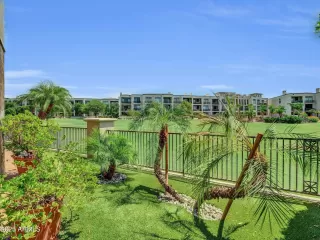 Photo #6: 6891415 Listing 