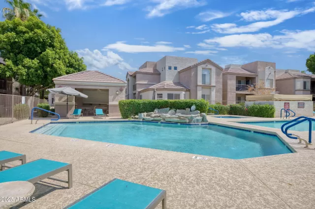 MLS: 6891418 Condo For Sale