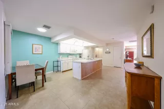 Photo #2: 6891522 Listing