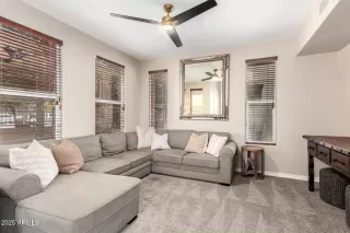 Photo #6: 6891538 Listing