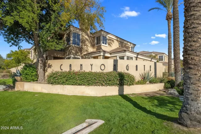 MLS: 6891543 Condo For Sale