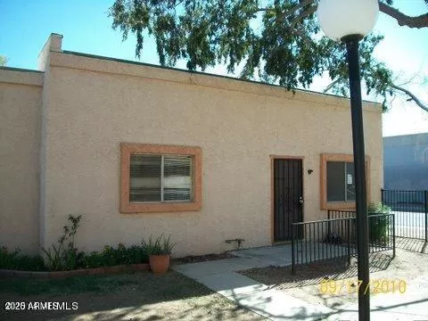 MLS: 6891631 Condo For Sale