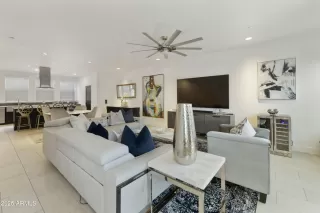 Click for more information on MLS # 6891639 : 1400 E BETHANY HOME ROAD#11 More Details about MLS # 6891639 : 1400 E BETHANY HOME ROAD#11