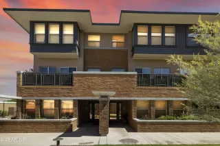 Photo #1: 6891639 Listing 