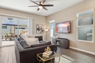 Photo #6: 6891682 Listing 