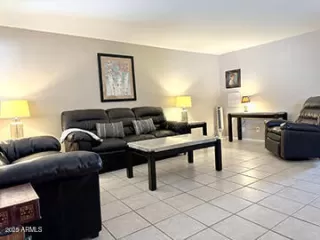 Photo #5: 6891761 Listing 