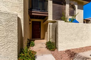 Photo #1: 6891801 Listing 