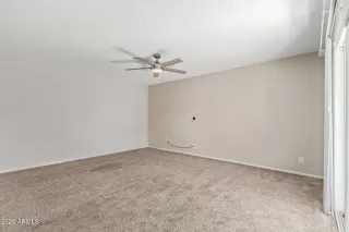 Photo #6: 6891951 Listing