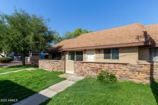 Photo #1: 6891982 Listing 