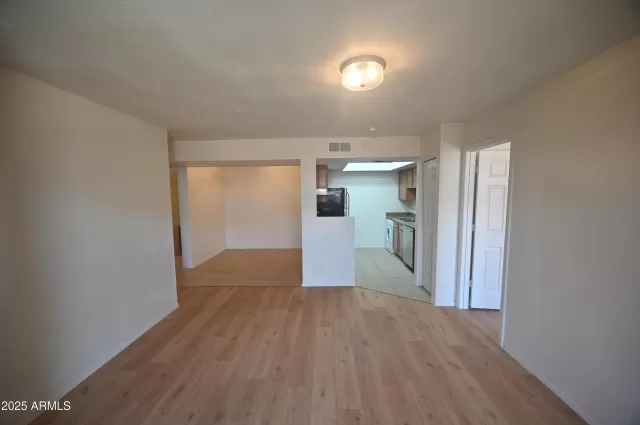 MLS: 6892214 Condo For Sale