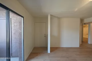 Photo #1: 6892214 Listing 