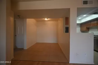 Photo #2: 6892214 Listing 