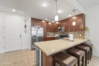 Photo #1: 6892477 Listing 