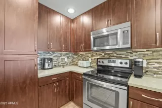 Photo #3: 6892477 Listing 