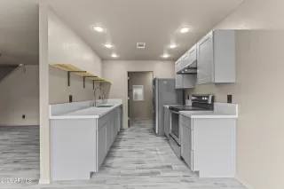 Photo #6: 6892590 Listing 