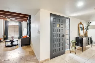 Photo #6: 6892770 Listing