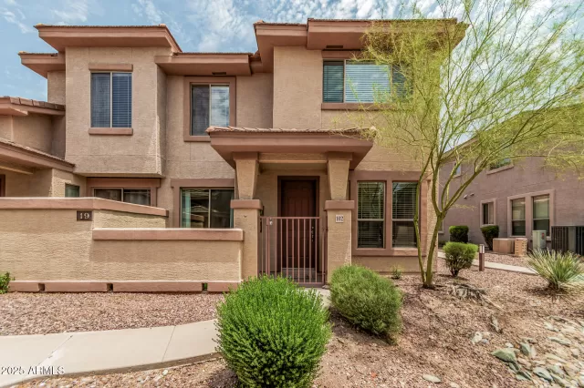 MLS: 6892829 Condo For Sale