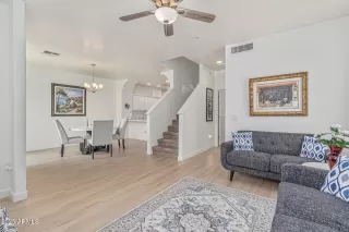 Photo #6: 6892829 Listing 