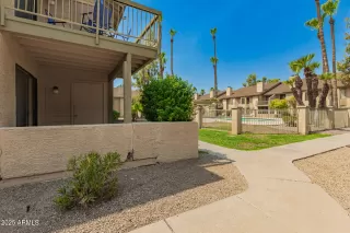 Photo #1: 6892906 Listing