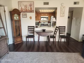 Photo #3: 6893441 Listing