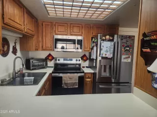 Photo #5: 6893441 Listing
