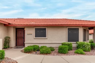 More Details about MLS # 6893852 : 17240 N 16TH PLACE#2