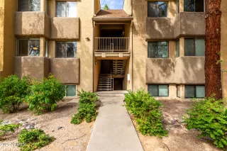 Photo #2: 6893985 Listing