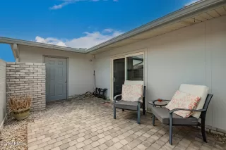 Photo #3: 6894006 Listing